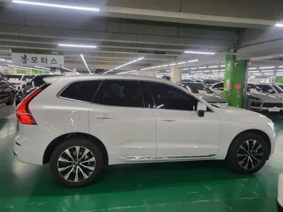 Volvo XC60 2024, 29222 км, за 37980.48 USD