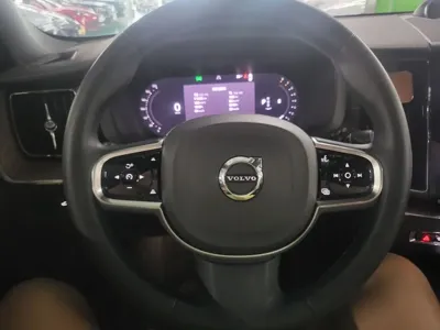 Volvo XC60 2024, 29222 км, за 37980.48 USD - фото 6