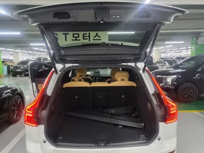 Volvo XC60 2024, 29222 км, за 37980.48 USD - фото 18