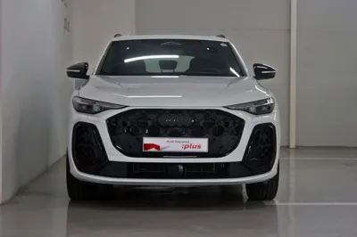 Audi Q5 2025, 785 км, за 65636.08 USD