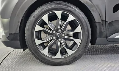 Kia Canival 2021, 101903 км, за 16451.93 USD
