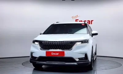 Kia Canival 2023, 100085 км, за 13921.43 USD