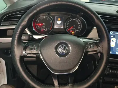Volkswagen Touran 2017, 108300 км, за 9387.69 USD - фото 15