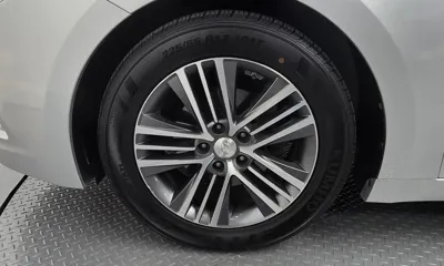 Hyundai Grandeur 2014, 116102 км, за 3452.77 USD