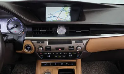 Lexus ES 2018, 175617 км, за 16286.65 USD - фото 14