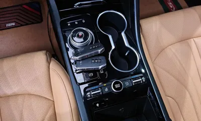 Kia K5 2023, 80255 км, за 17561.17 USD - фото 9