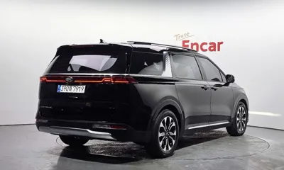 Kia Canival 2021, 81986 км, за 17172.12 USD