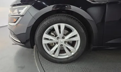 Renault-KoreaSamsung SM6 2017, 203073 км, за 3113.83 USD