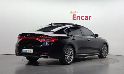 Hyundai Grandeur 2018, 159231 км, за 8788.28 USD