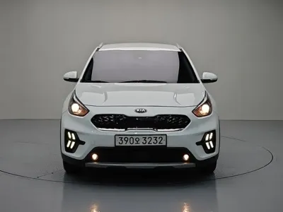 Kia Niro 2021, 12100 км, за 14116.59 USD