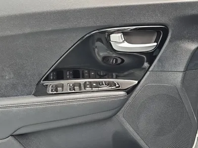 Kia Niro 2021, 12100 км, за 14116.59 USD - фото 15