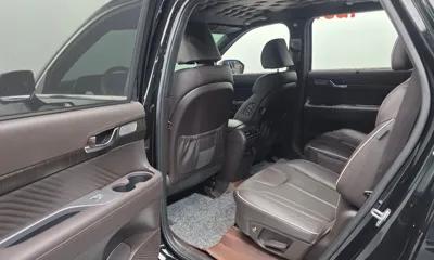 Hyundai Palisade 2024, 33128 км, за 27916.44 USD - фото 17