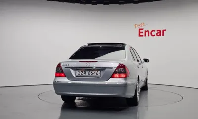 Mercedes-Benz E-Class 2007, 123883 км, за 4591.43 USD
