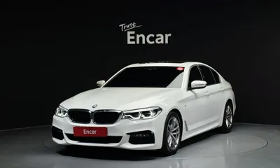 BMW 5-Series · 2019 год