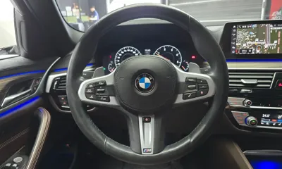 BMW 5-Series 2019, 67658 км, за 20691.01 USD - фото 13