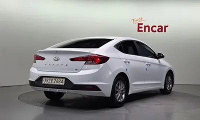 Hyundai Avante 2019, 135409 км, за 5789.75 USD