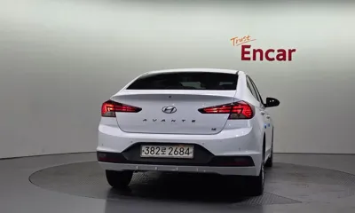 Hyundai Avante 2019, 135409 км, за 5789.75 USD