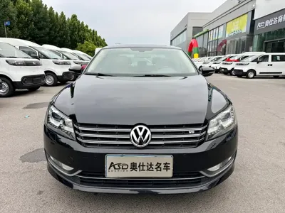 Volkswagen Passat 2012, 120000 км, за 2905.19 USD