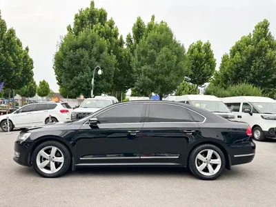 Volkswagen Passat 2012, 120000 км, за 2905.19 USD