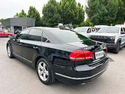 Volkswagen Passat 2012, 120000 км, за 2905.19 USD