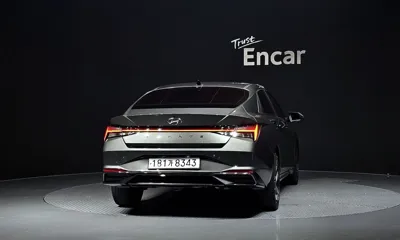 Hyundai Avante 2021, 59763 км, за 10634.11 USD