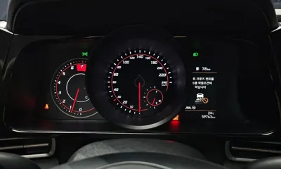 Hyundai Avante 2021, 59763 км, за 10634.11 USD - фото 8