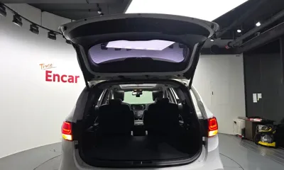 Hyundai Maxcruz 2017, 126544 км, за 9518.18 USD - фото 31