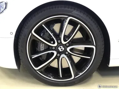 Bentley Continental 2022, 18000 км, за 135447.62 USD - фото 8