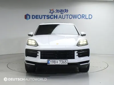 Porsche Cayenne 2024, 19305 км, за 89208.35 USD