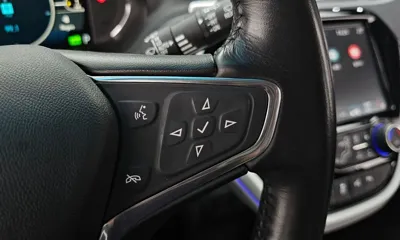 ChevroletGMDaewoo Bolt EV 2019, 98266 км, за 10679.16 USD - фото 28