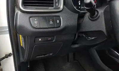 Kia Sorento 2015, 164142 км, за 7220.69 USD - фото 19