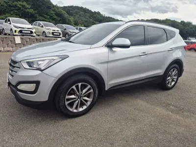 Hyundai Santafe 2015, 204060 км, за 5534.93 USD