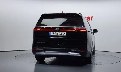 Kia Canival 2021, 18244 км, за 20323.6 USD