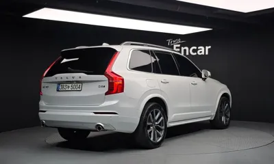 Volvo XC90 2017, 152862 км, за 14880.06 USD