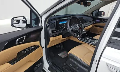 Kia Canival 2021, 68412 км, за 19889.72 USD - фото 10