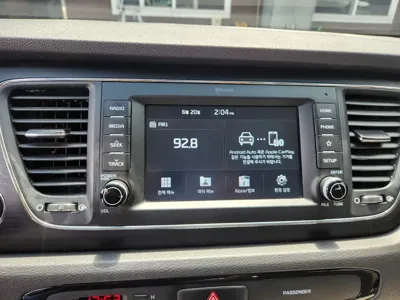 Kia Canival 2019, 92986 км, за 7293.09 USD - фото 9