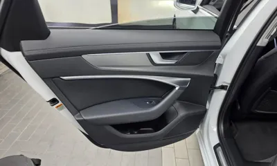 Audi A6 2023, 74579 км, за 18461.93 USD - фото 25