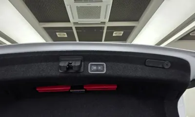 Audi A6 2023, 74579 км, за 18461.93 USD - фото 32