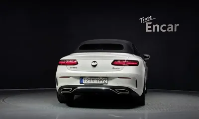 Mercedes-Benz E-Class 2023, 58993 км, за 43849.28 USD