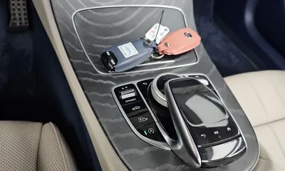 Mercedes-Benz E-Class 2023, 58993 км, за 43849.28 USD - фото 9