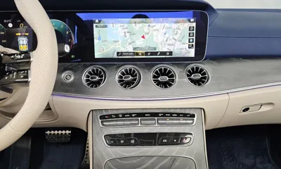 Mercedes-Benz E-Class 2023, 58993 км, за 43849.28 USD - фото 15