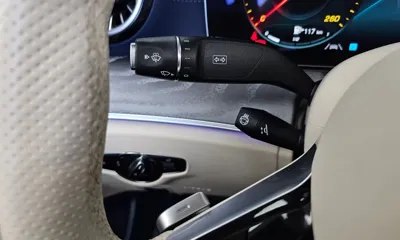 Mercedes-Benz E-Class 2023, 58993 км, за 43849.28 USD - фото 27