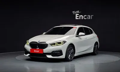 BMW 1-Series · 2022 год
