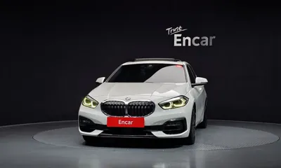 BMW 1-Series 2022, 55835 км, за 16345.02 USD