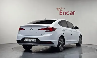 Hyundai Avante 2019, 119399 км, за 7741.35 USD