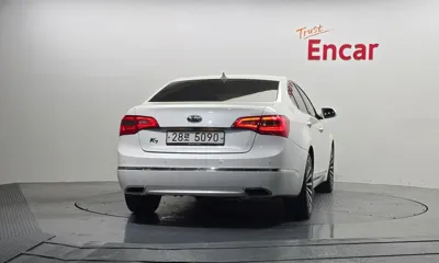 Kia K7 2013, 224288 км, за 1916.09 USD
