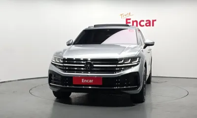 Volkswagen Touareg 2024, 21477 км, за 49246.46 USD