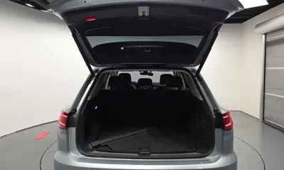 Volkswagen Touareg 2024, 21477 км, за 49246.46 USD - фото 20