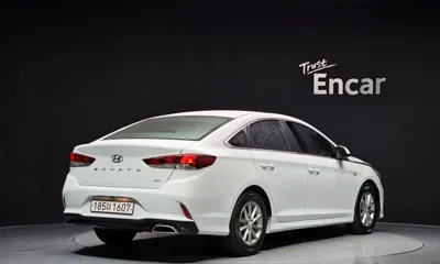 Hyundai Sonata 2019, 157524 км, за 3413.42 USD