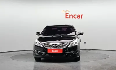 Hyundai Grandeur 2016, 324829 км, за 2847.68 USD